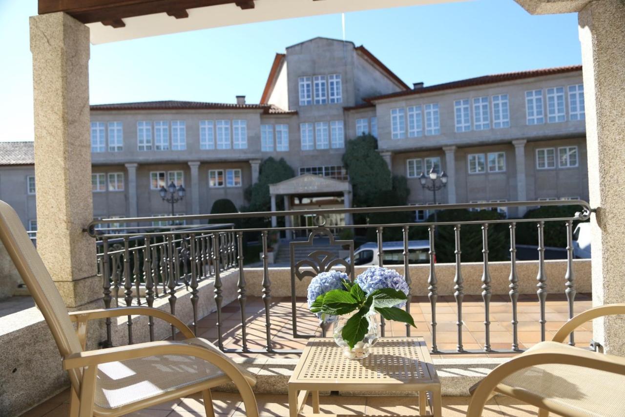 Gran Hotel Los Abetos Сантяго де Компостела Екстериор снимка