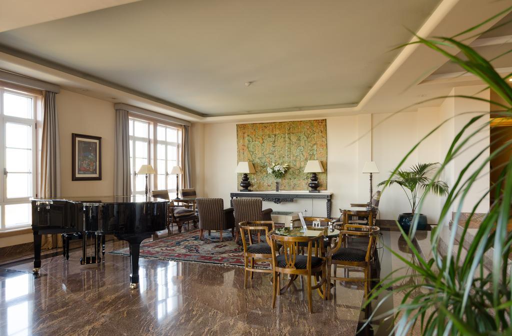Gran Hotel Los Abetos Сантяго де Компостела Екстериор снимка